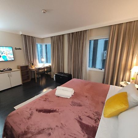 Super Comfort Flats L - Wtc - Com Estacionamento Σάο Πάολο Εξωτερικό φωτογραφία