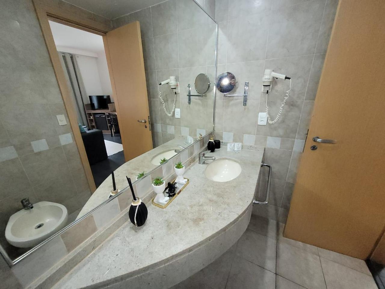 Super Comfort Flats L - Wtc - Com Estacionamento Σάο Πάολο Εξωτερικό φωτογραφία